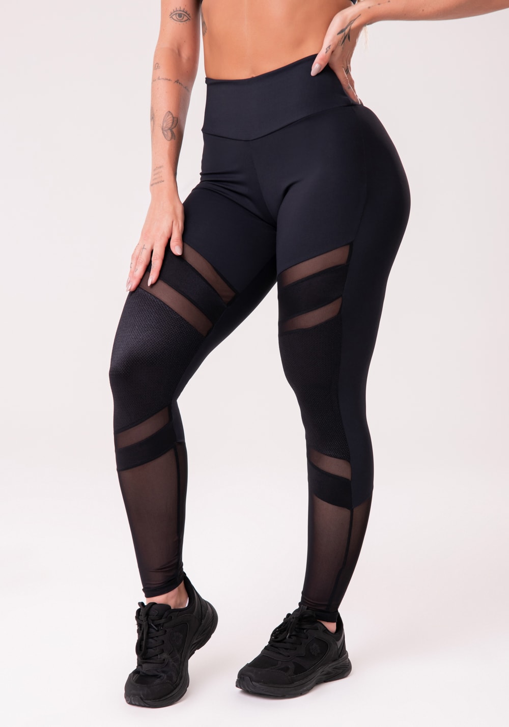 Calça legging poliamida preta com textura e tule