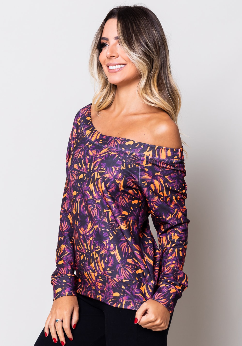 Blusa moletom estampado folhagem manga comprida