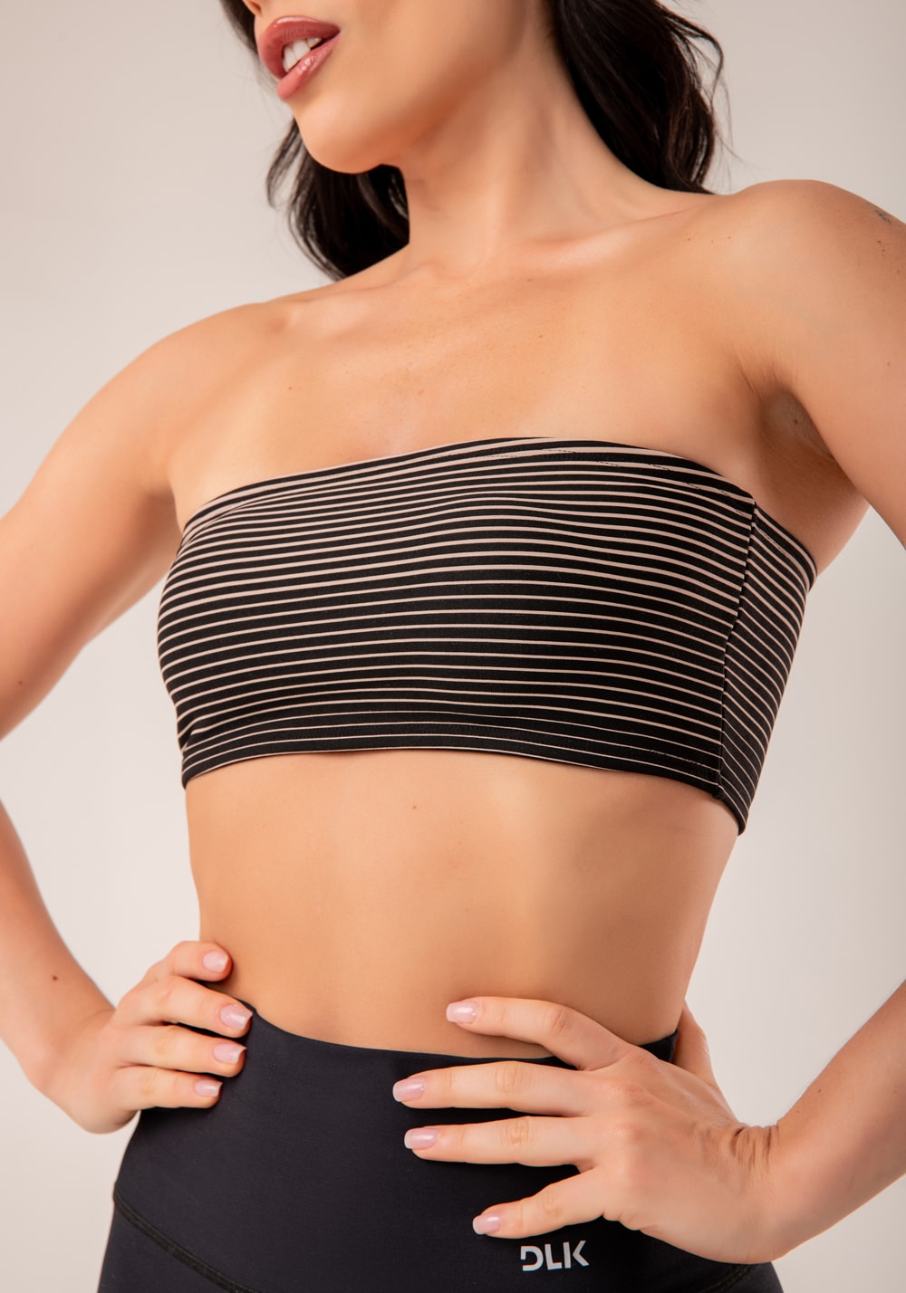 Top faixa jacquard listrado nude