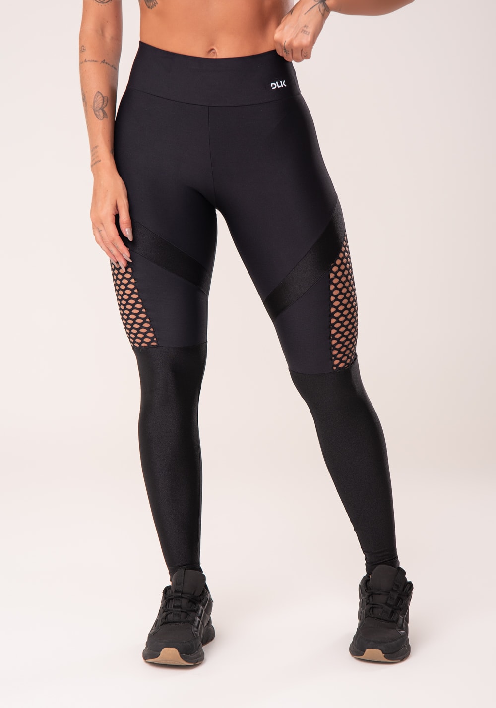 Calça legging energy com recortes em tela preto