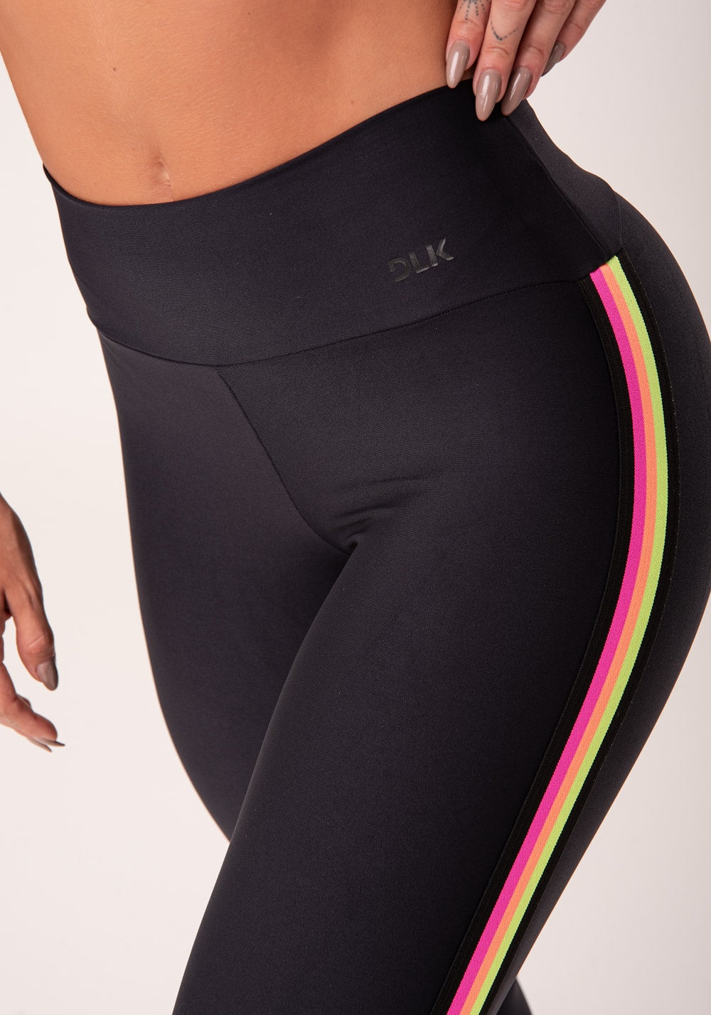 Calça legging energy poliamida preta com elástico colorido