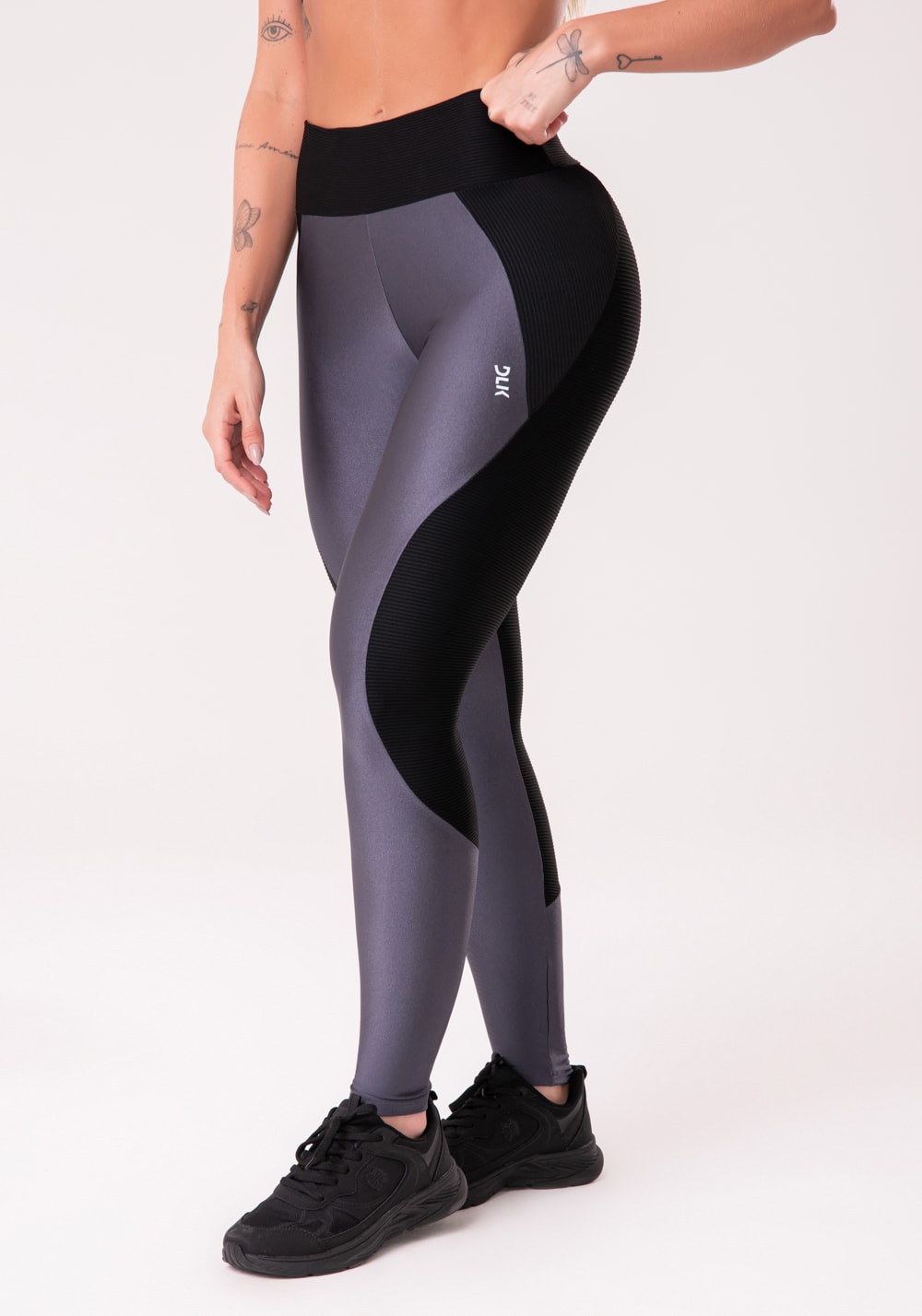 Calça legging happiness com recorte texturizado preta e grafite