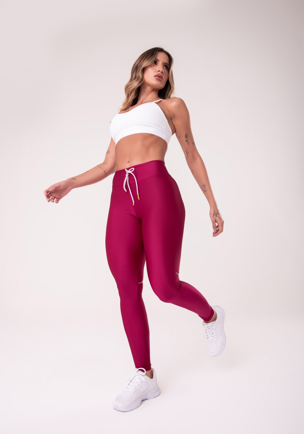 Calça legging happiness com cadarço cereja