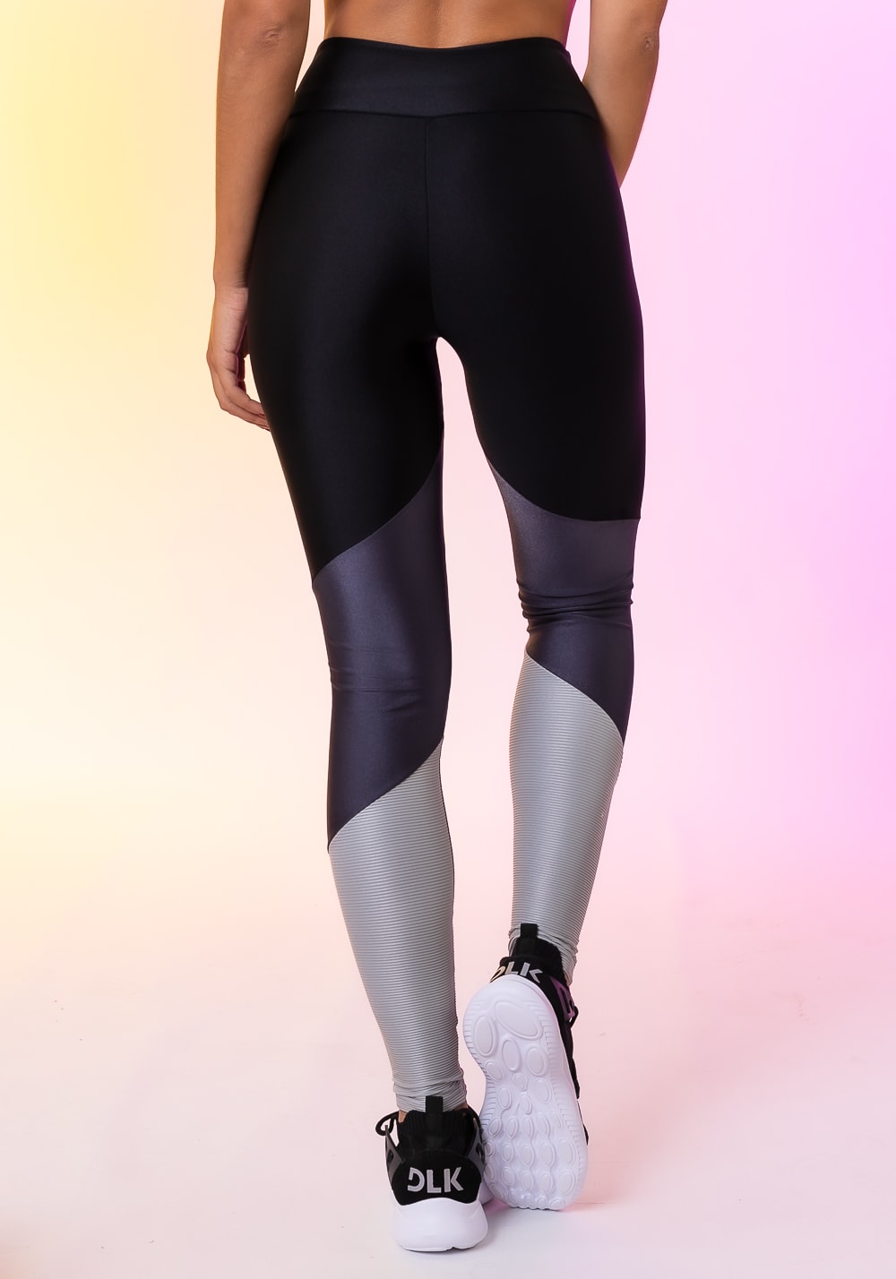 Calça legging happiness com recortes preta, grafite e prata