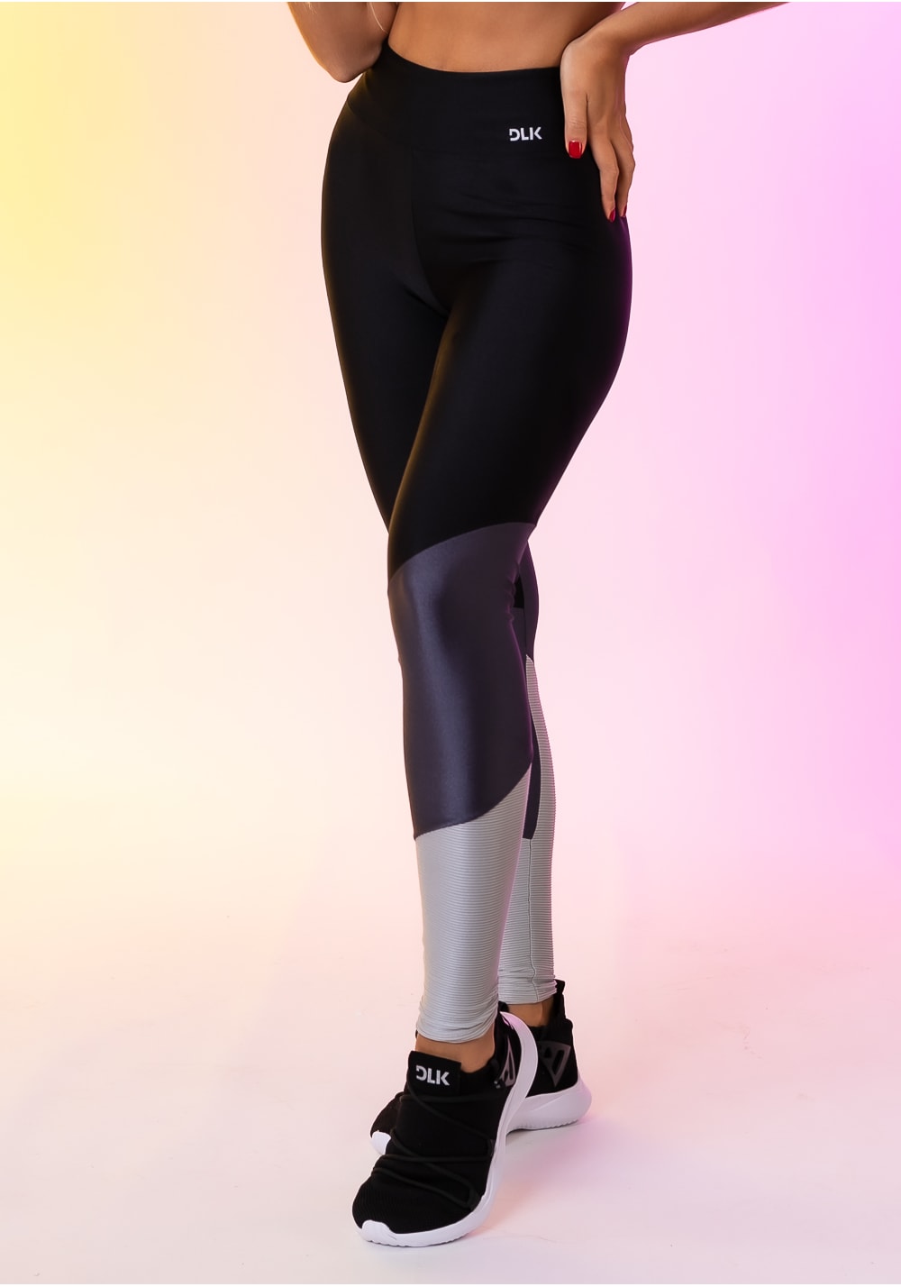 Calça legging happiness com recortes preta, grafite e prata
