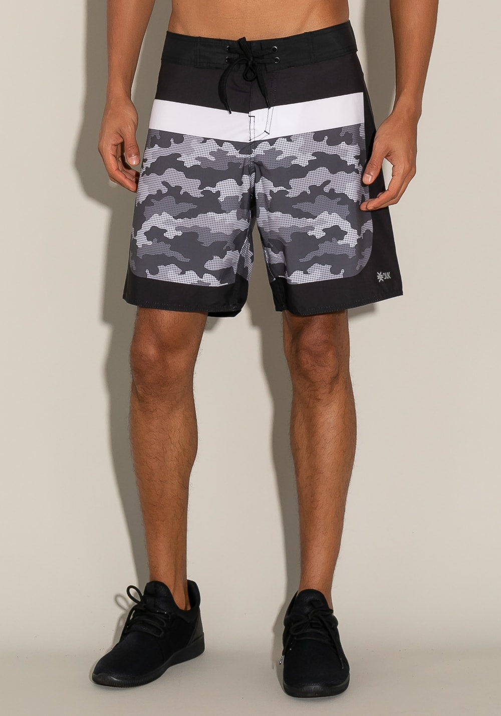 Bermuda for men fechamento em velcro camuflado