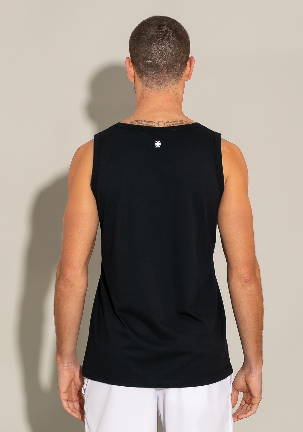 Regata for men strong body preta
