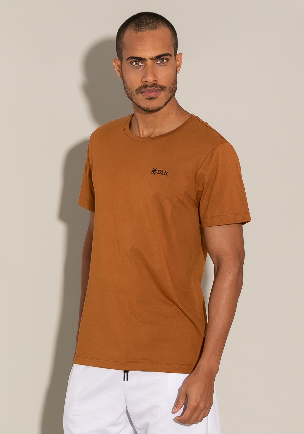 Camiseta manga curta for men determined terra