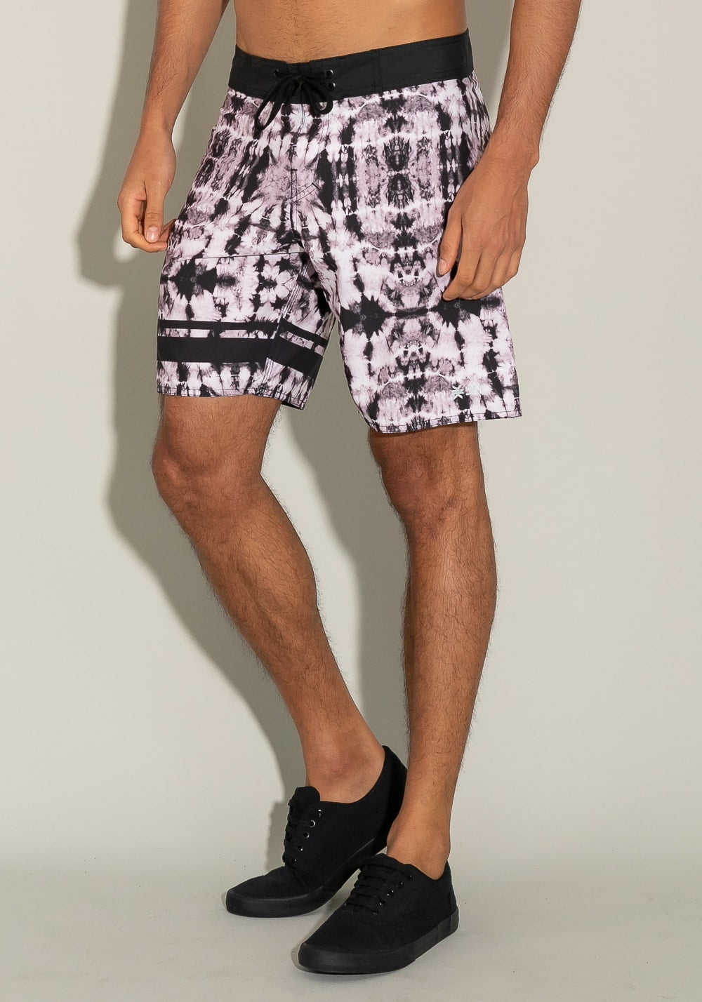 Bermuda for men bolso lateral tie dye preto