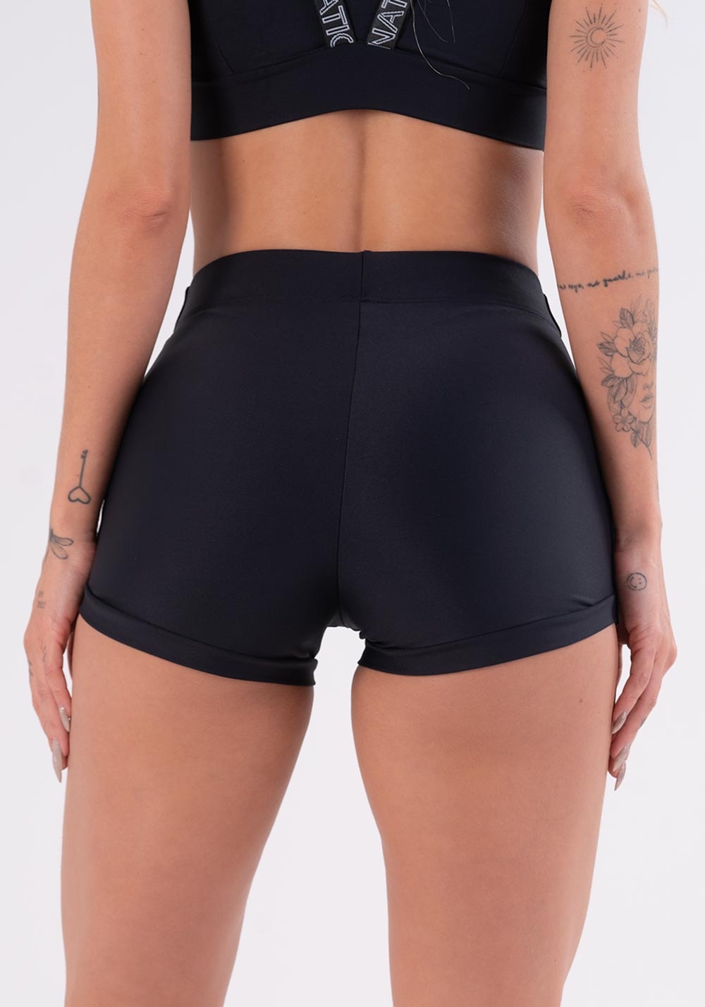 Short nation com elástico personalizado na lateral preto