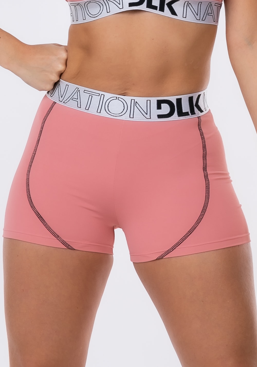 Short nation com elástico na cintura rosa
