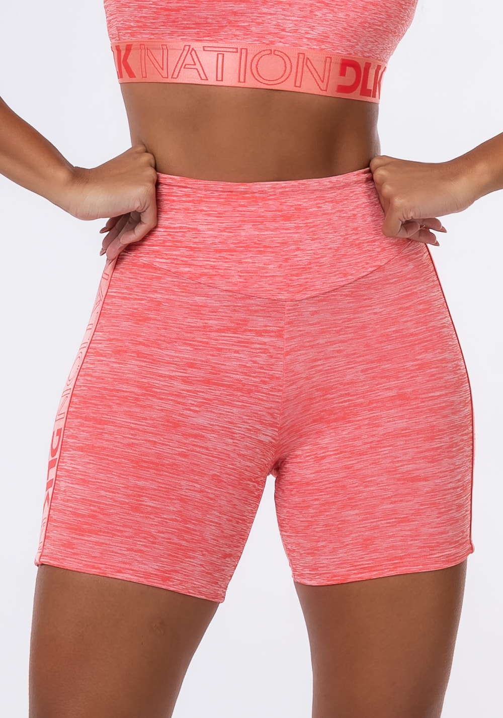 Bermuda nation com elástico lateral coral