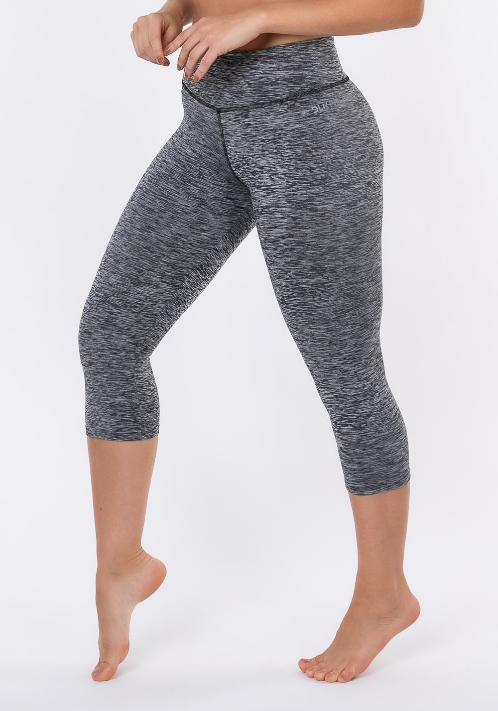 Calça corsário nation com bolso no cós mescla