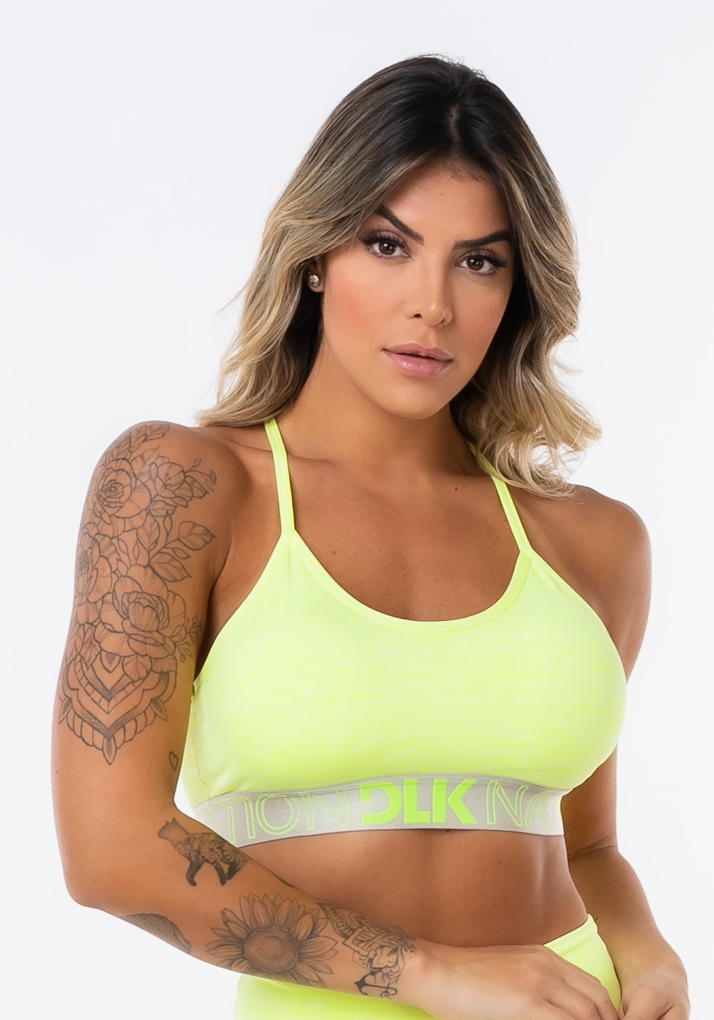 Top com bojo removível modelo nadador nation com elástico na base amarelo