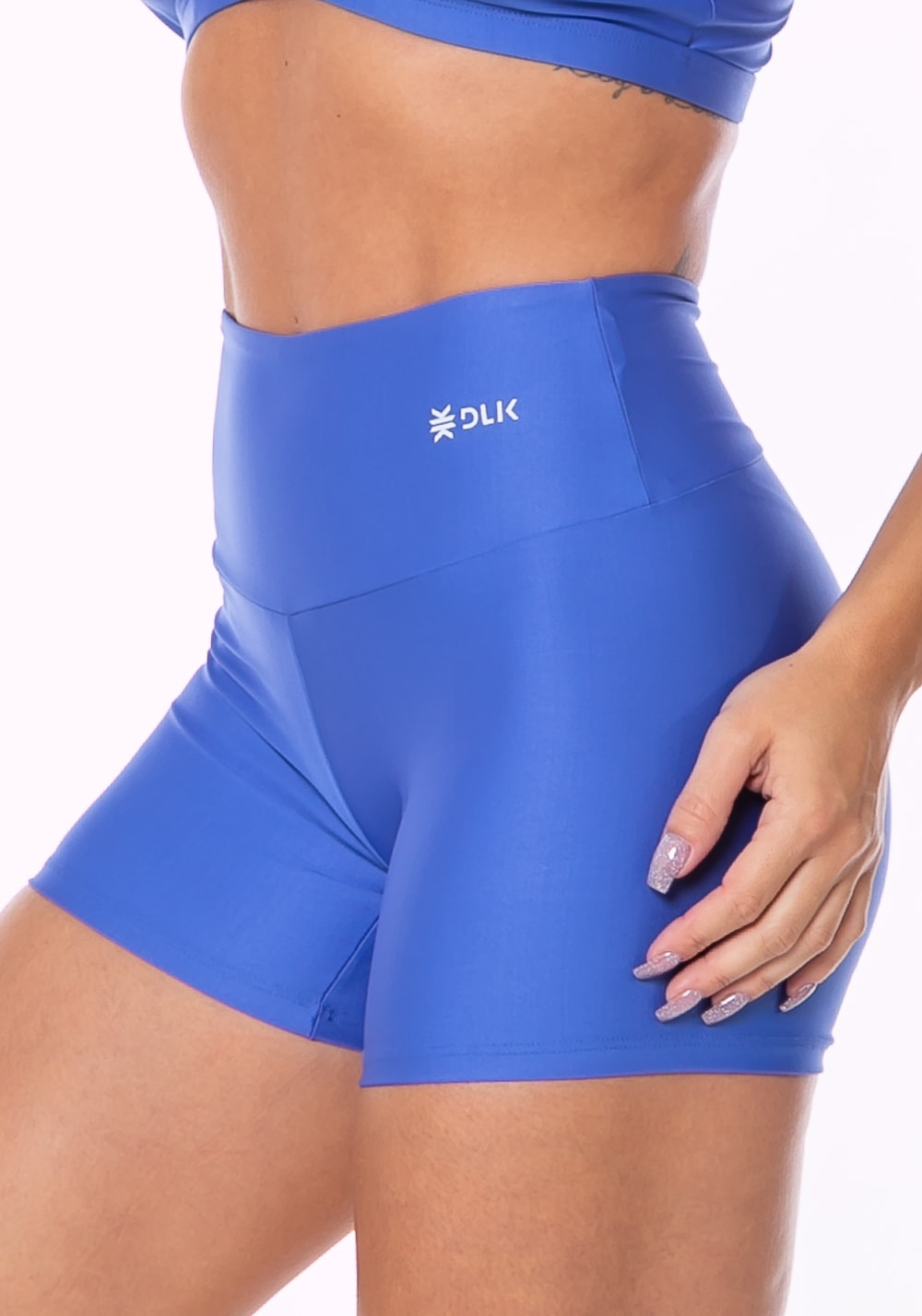Short equilibrium azul com cós largo