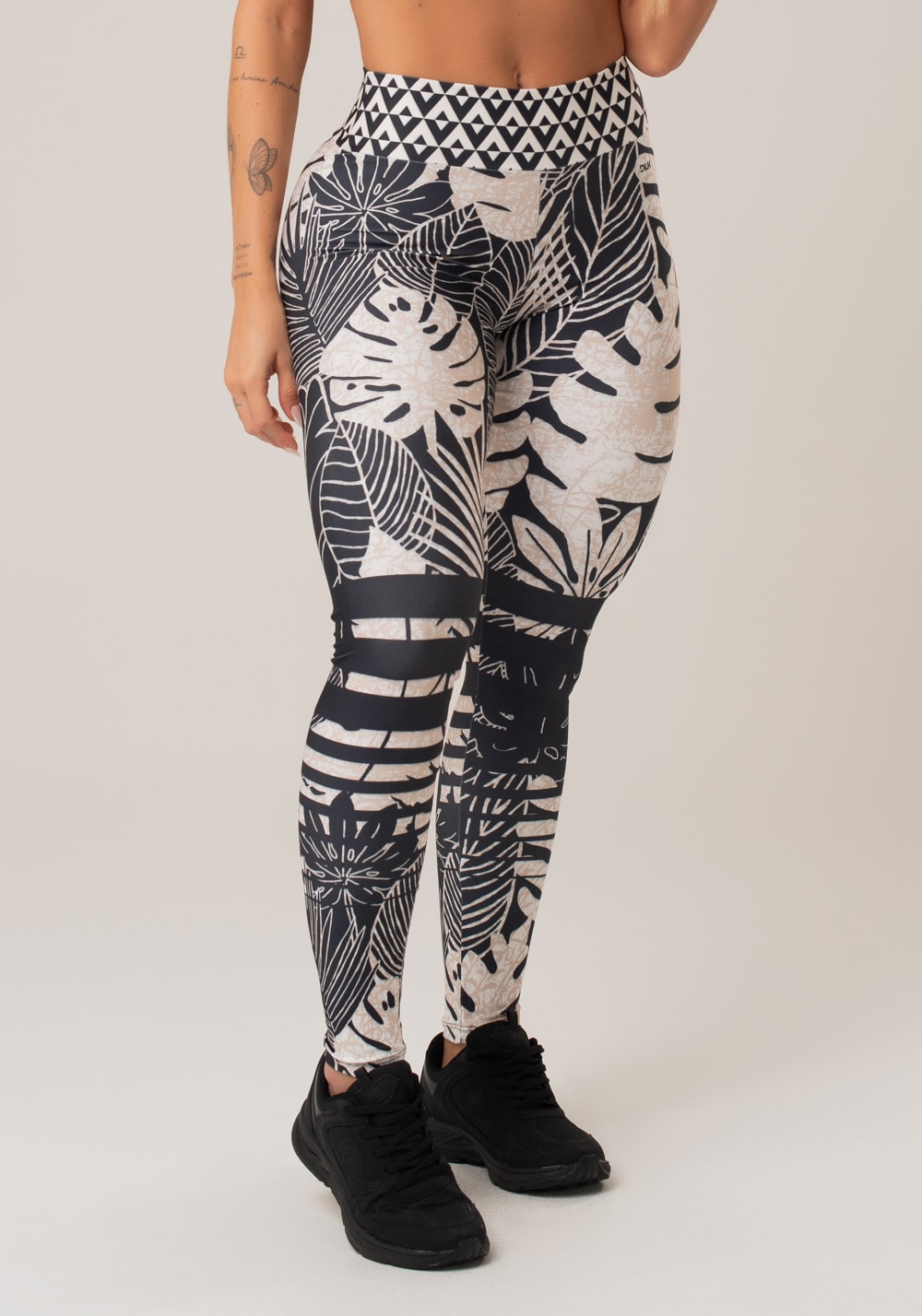 Calça legging printed estampada folhas étnicas