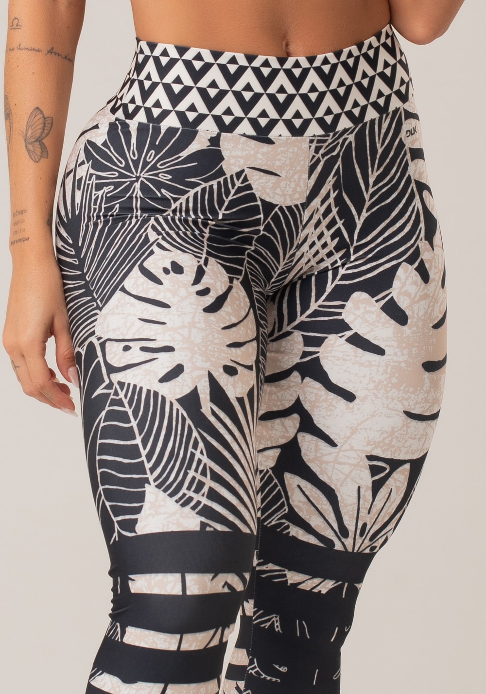 Calça legging printed estampada folhas étnicas