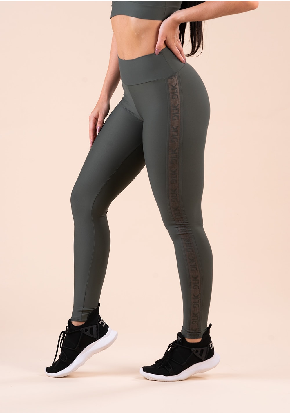 Legging fitness feminina chumbo elástico lateral action