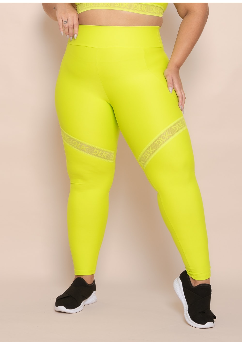 Legging fitness feminina lima com recorte e elástico vazado action