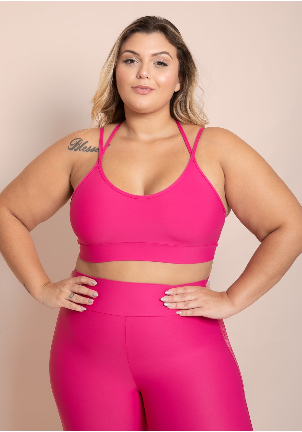 Top fitness feminino com bojo pink alça dupla e elástico action