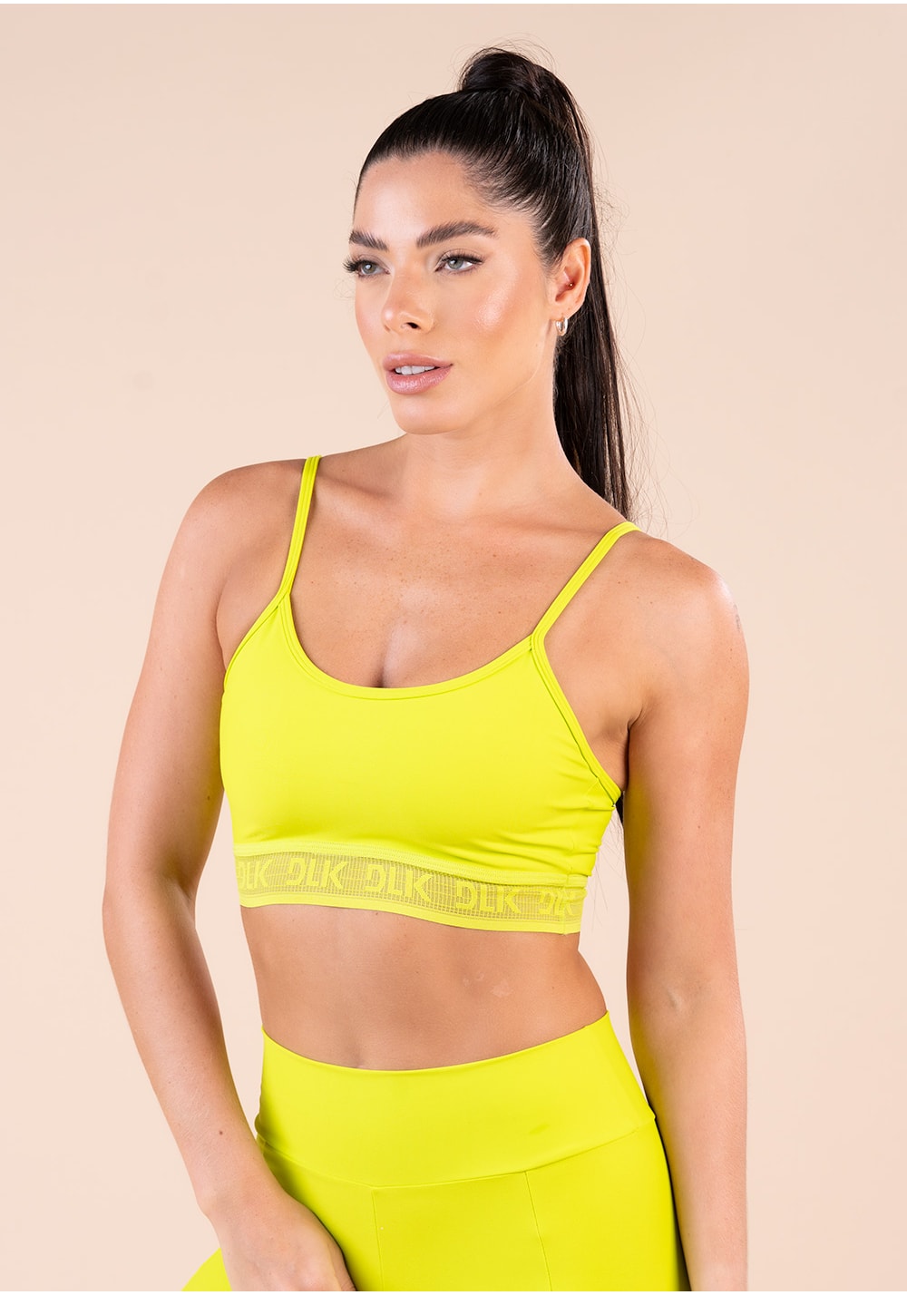 Top fitness feminino lima com bojo elástico vazado action