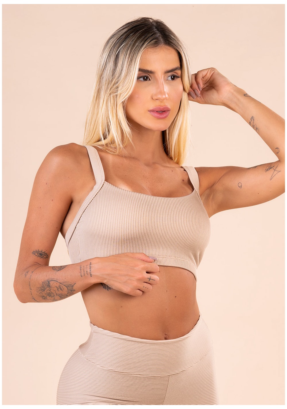 Top fitness feminino com bojo nude canelado action