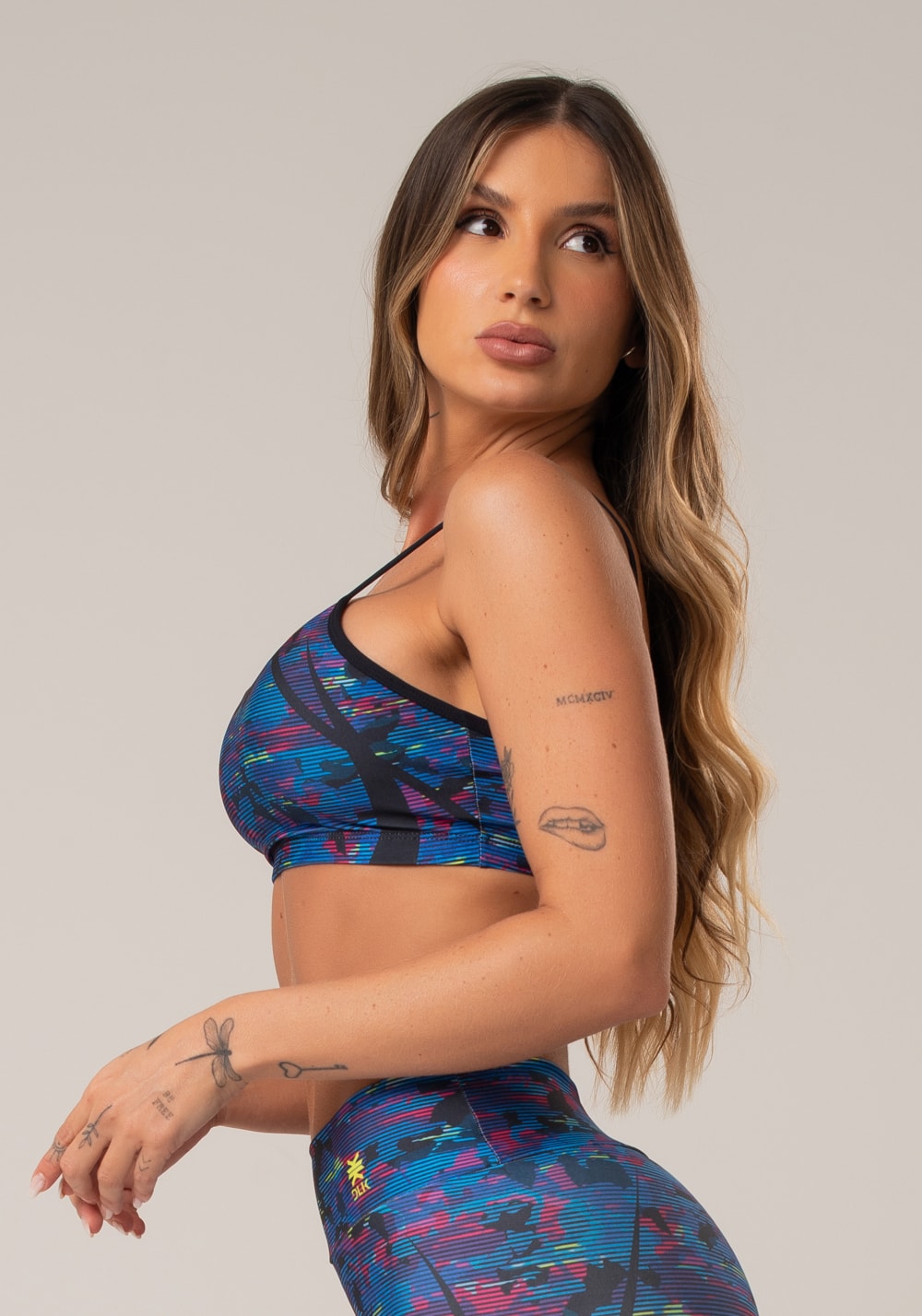 Top fitness feminino com bojo new printed estampado abstrato royal