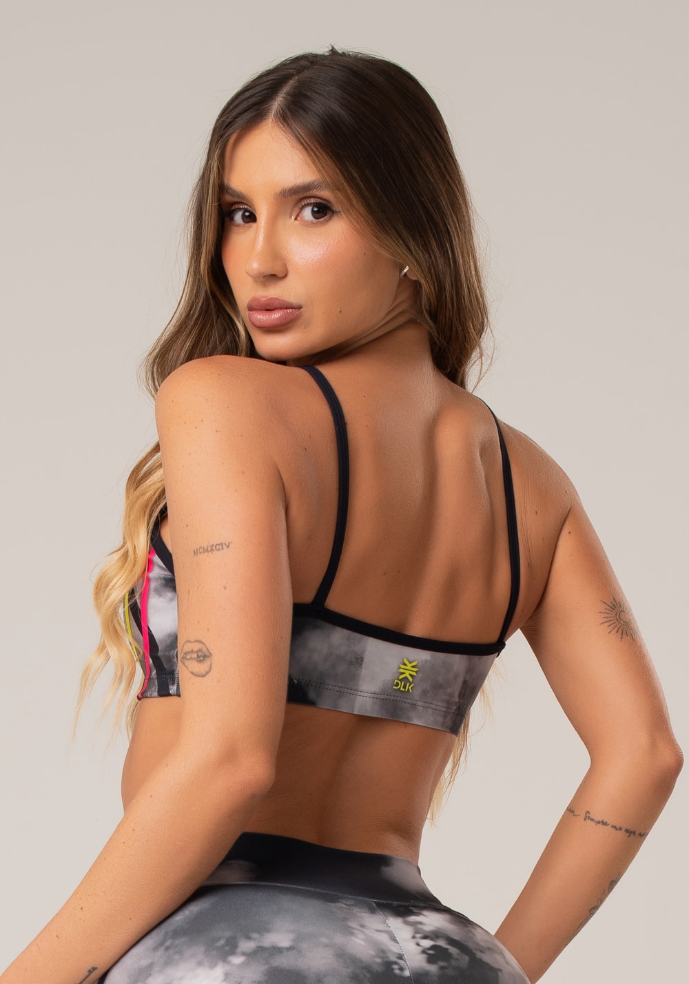 Top fitness feminino com bojo new printed estampado fire black