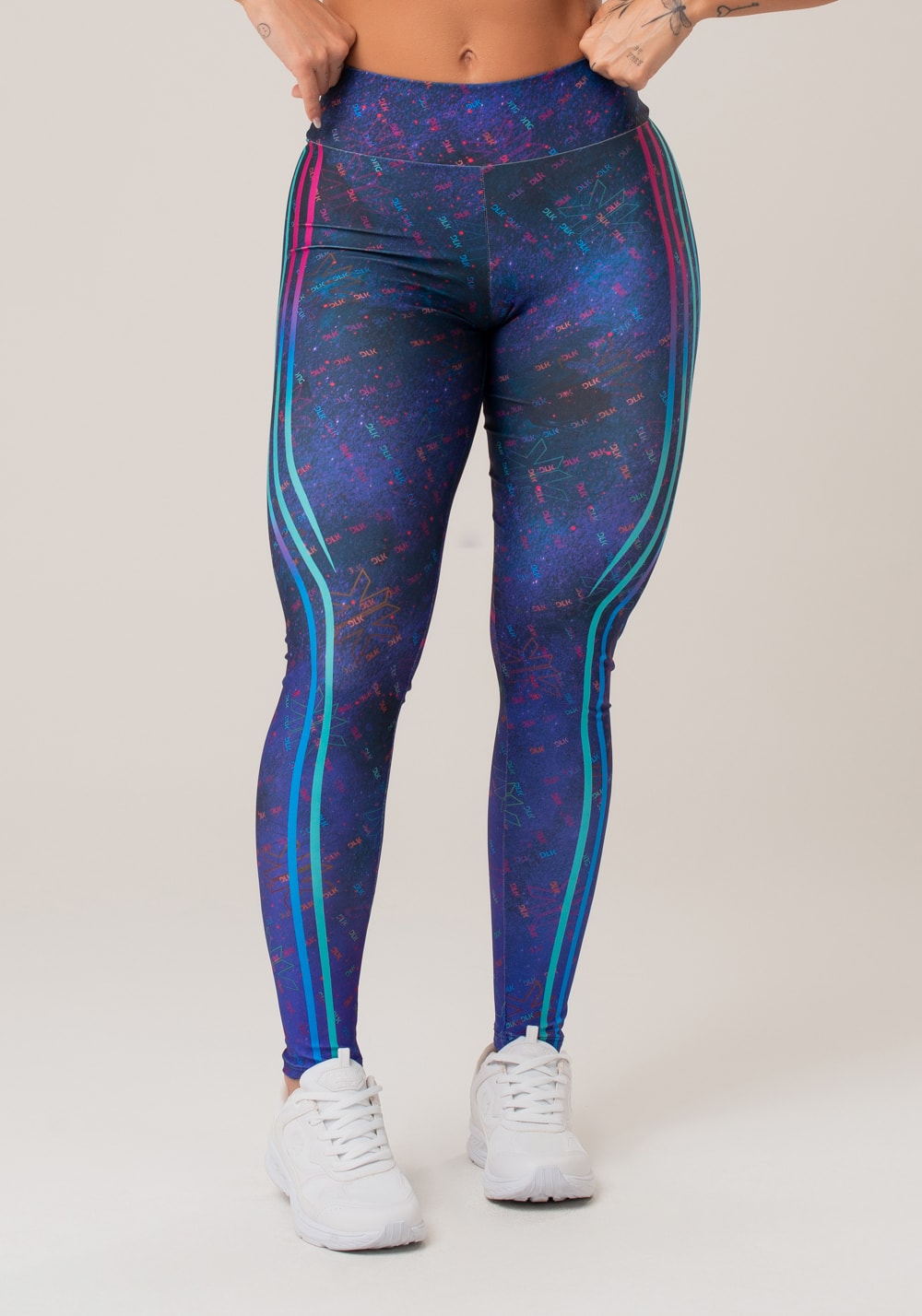 Legging fitness feminina new printed estampada logomania multicolorido