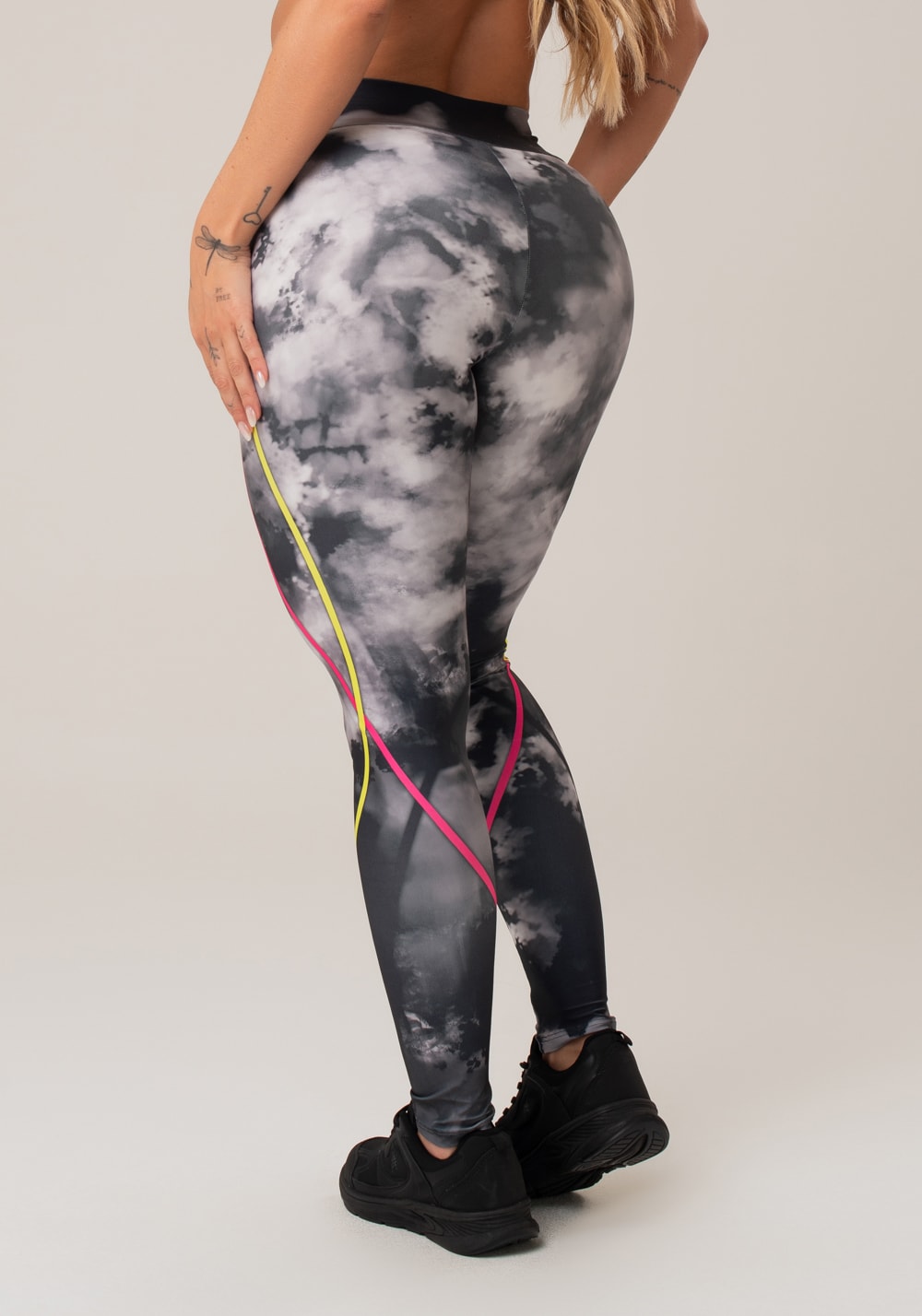 Legging fitness feminina new printed estampada fire black