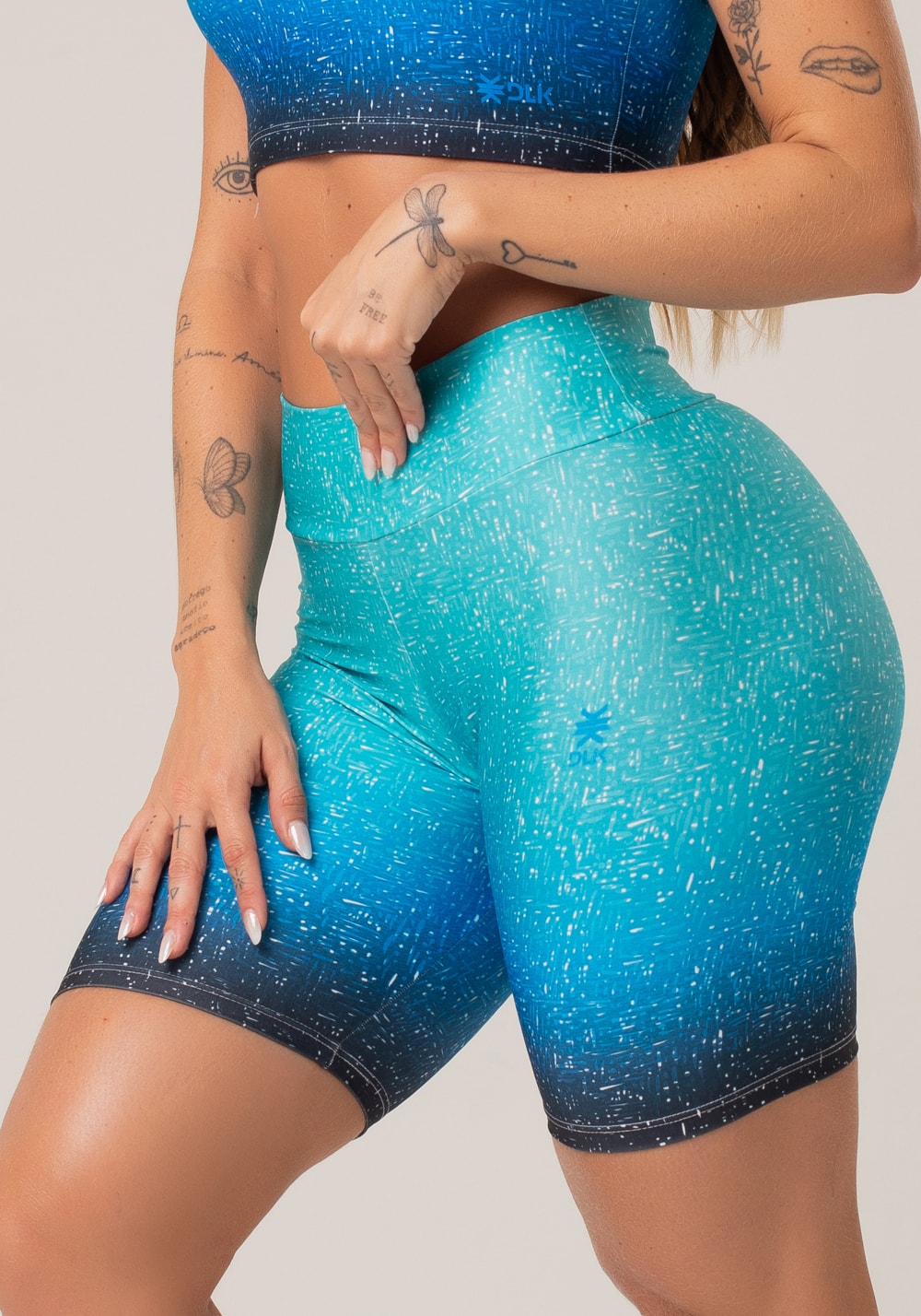 Bermuda fitness feminina new printed estampada degradê azul