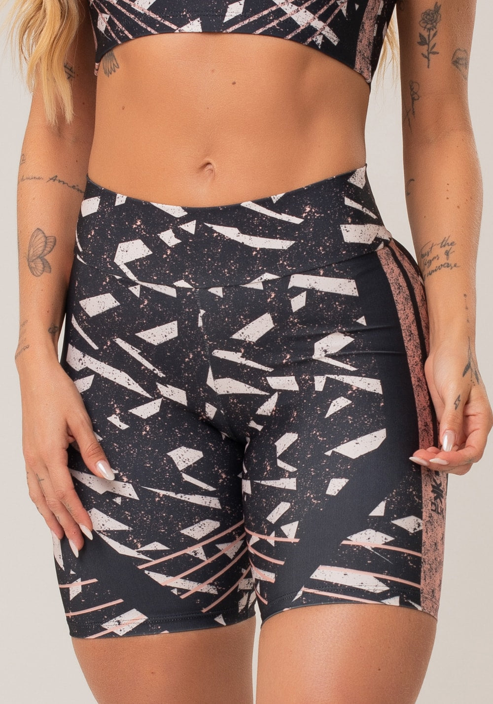 Bermuda fitness feminina new printed estampada abstrato rosé
