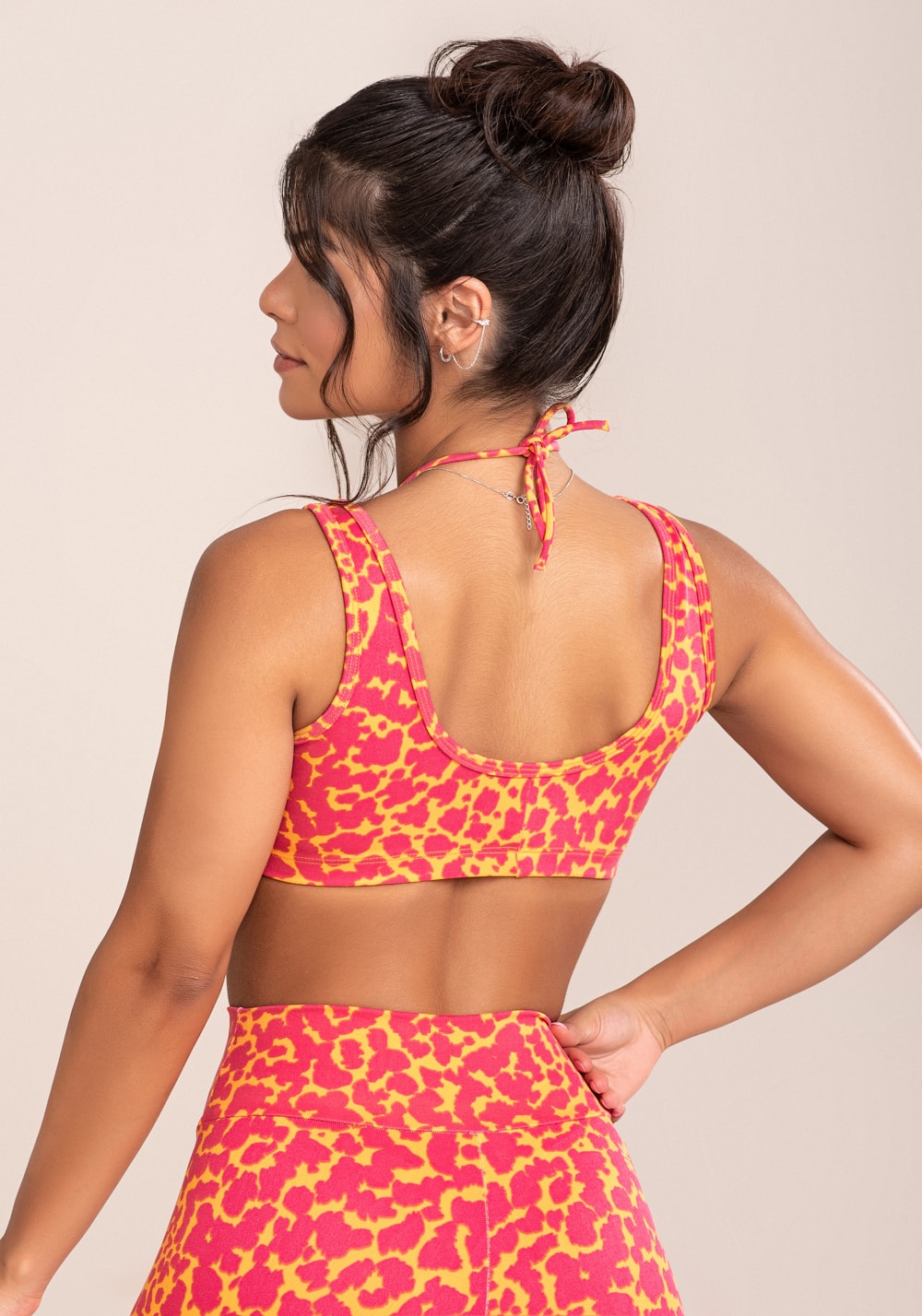 Top fitness feminino euphoria com franzido e amarração estampa spot orange
