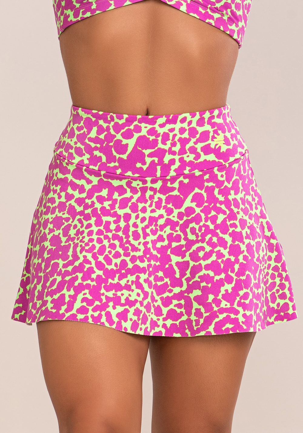 Short saia fitness feminino euphoria estampa spot green