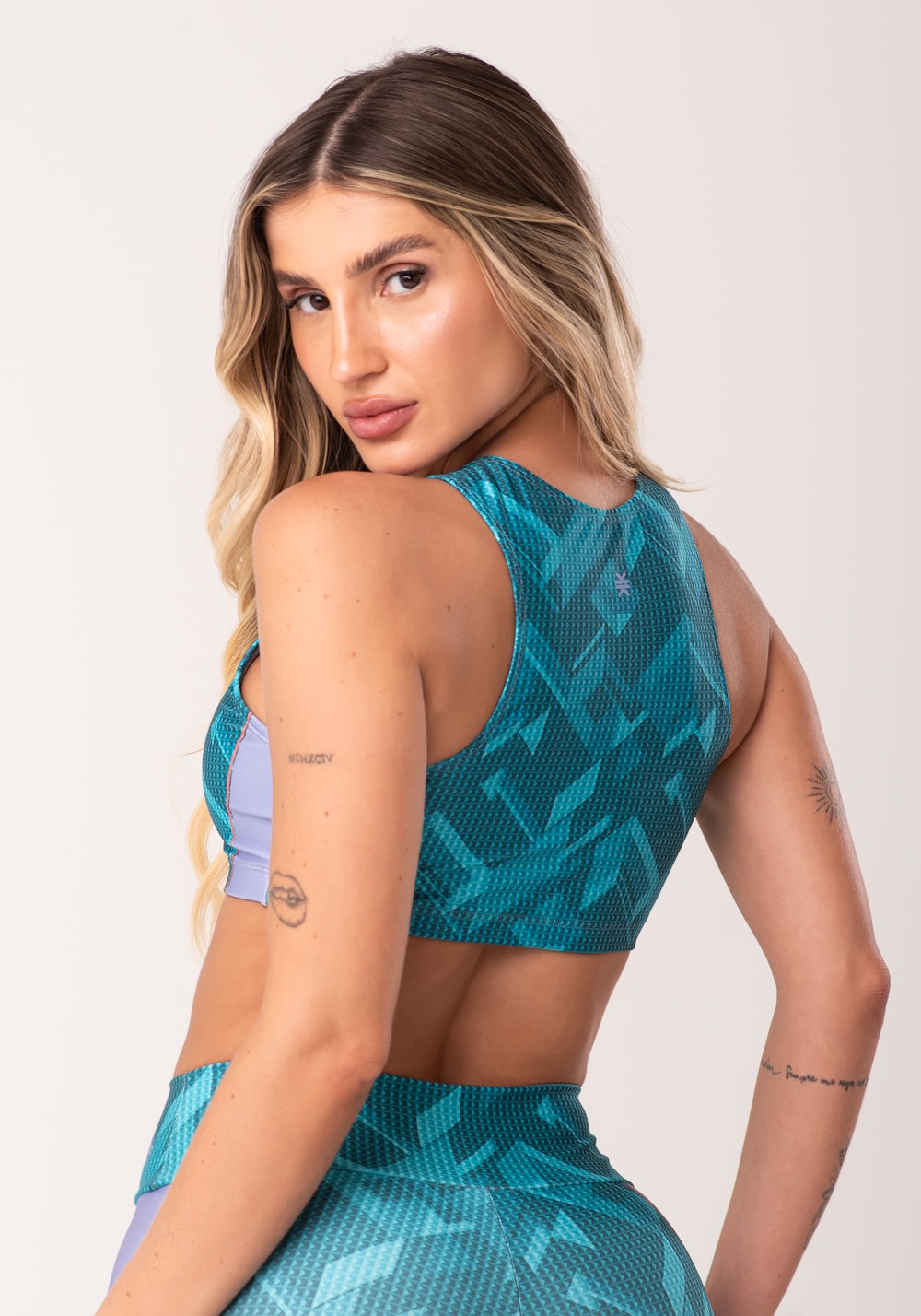 Top fitness feminino estampado brave verde printed