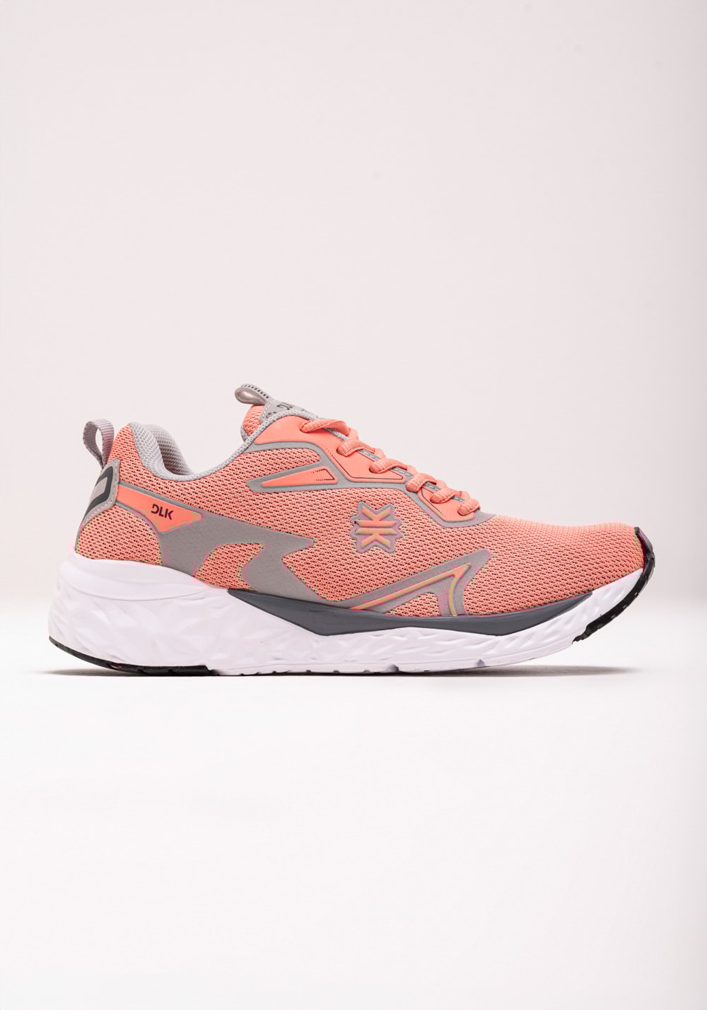 Tênis esportivo feminino laranja