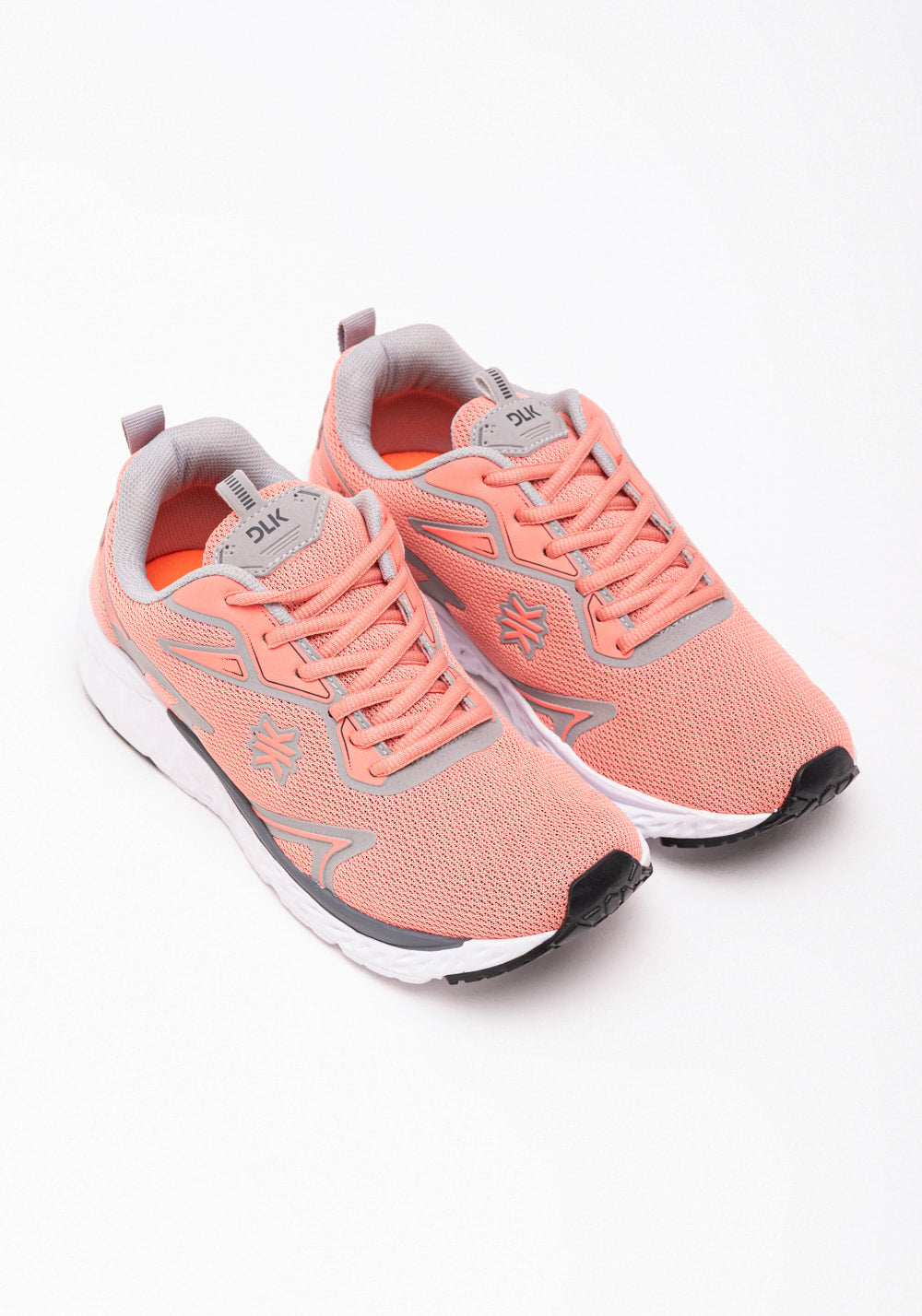 Tênis esportivo feminino laranja