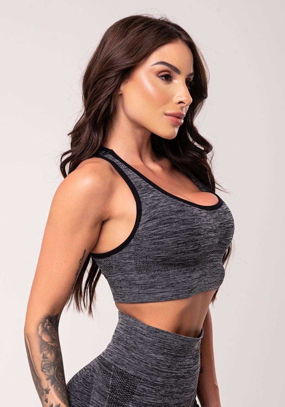 Top fitness feminino mescla modelo nadador com bojo seamless