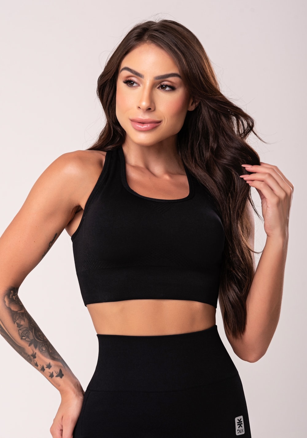 Top fitness feminino nadador preto sem costura com bojo removível seamless