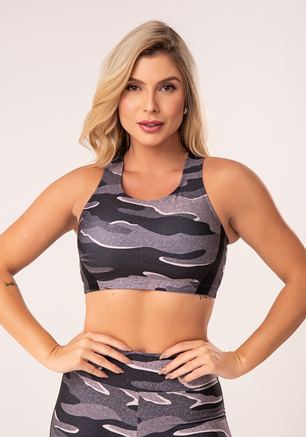Top fitness feminino nadador estampado camuflado nude printed