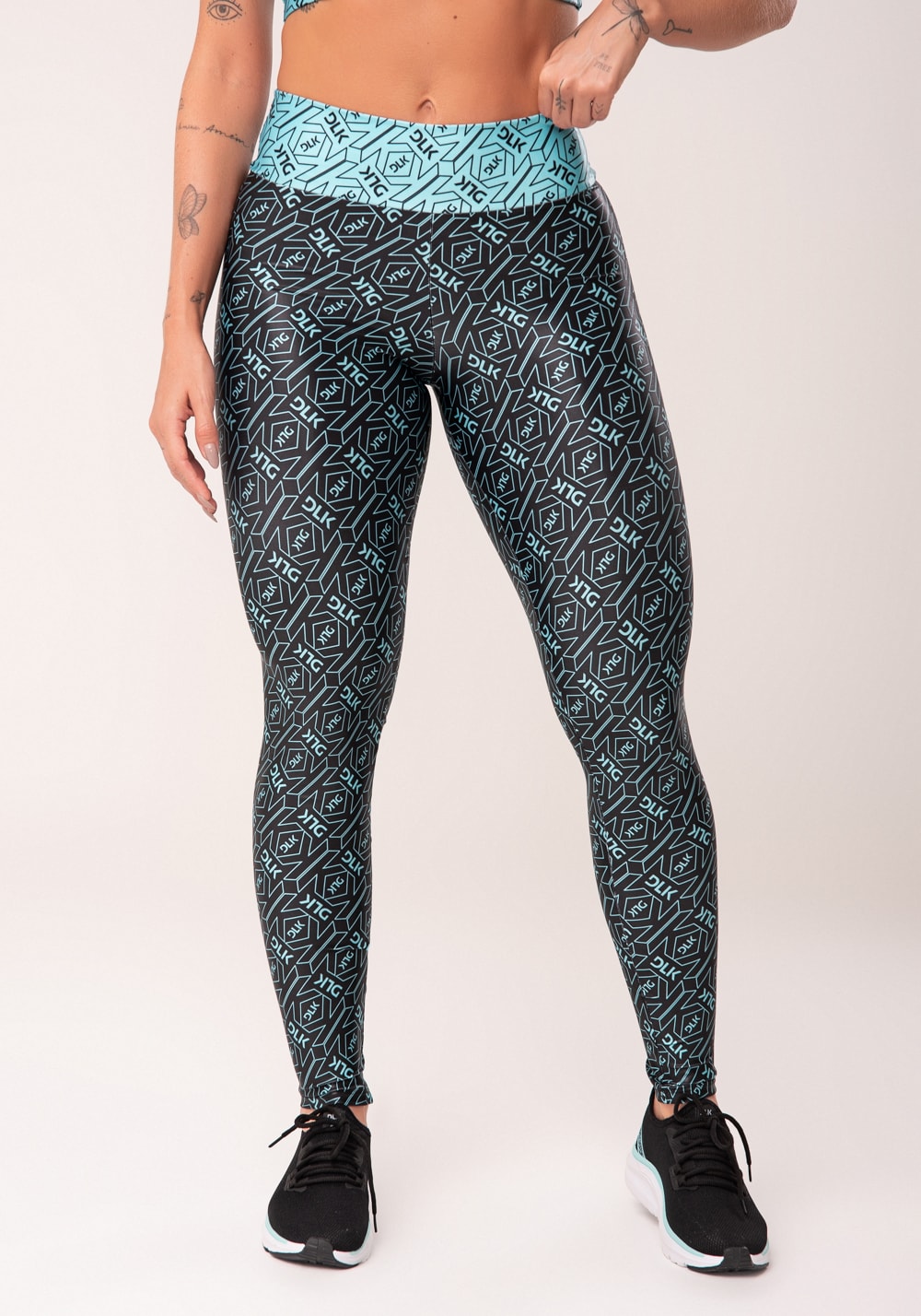 Legging fitness feminina verde e preto logomania flow