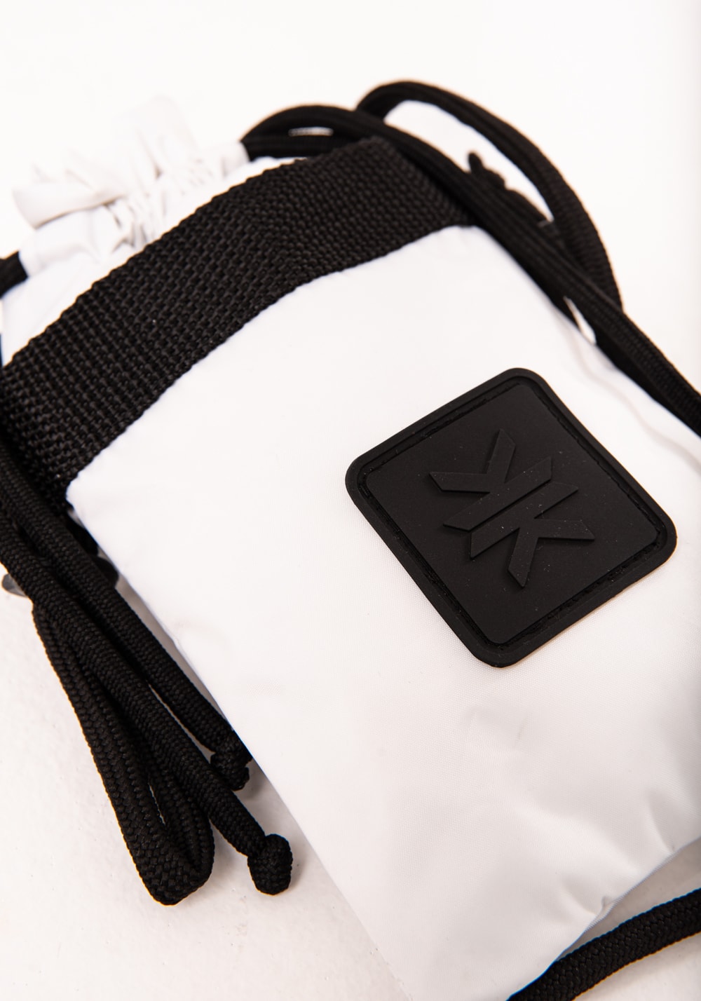 Bolsa porta celular branco