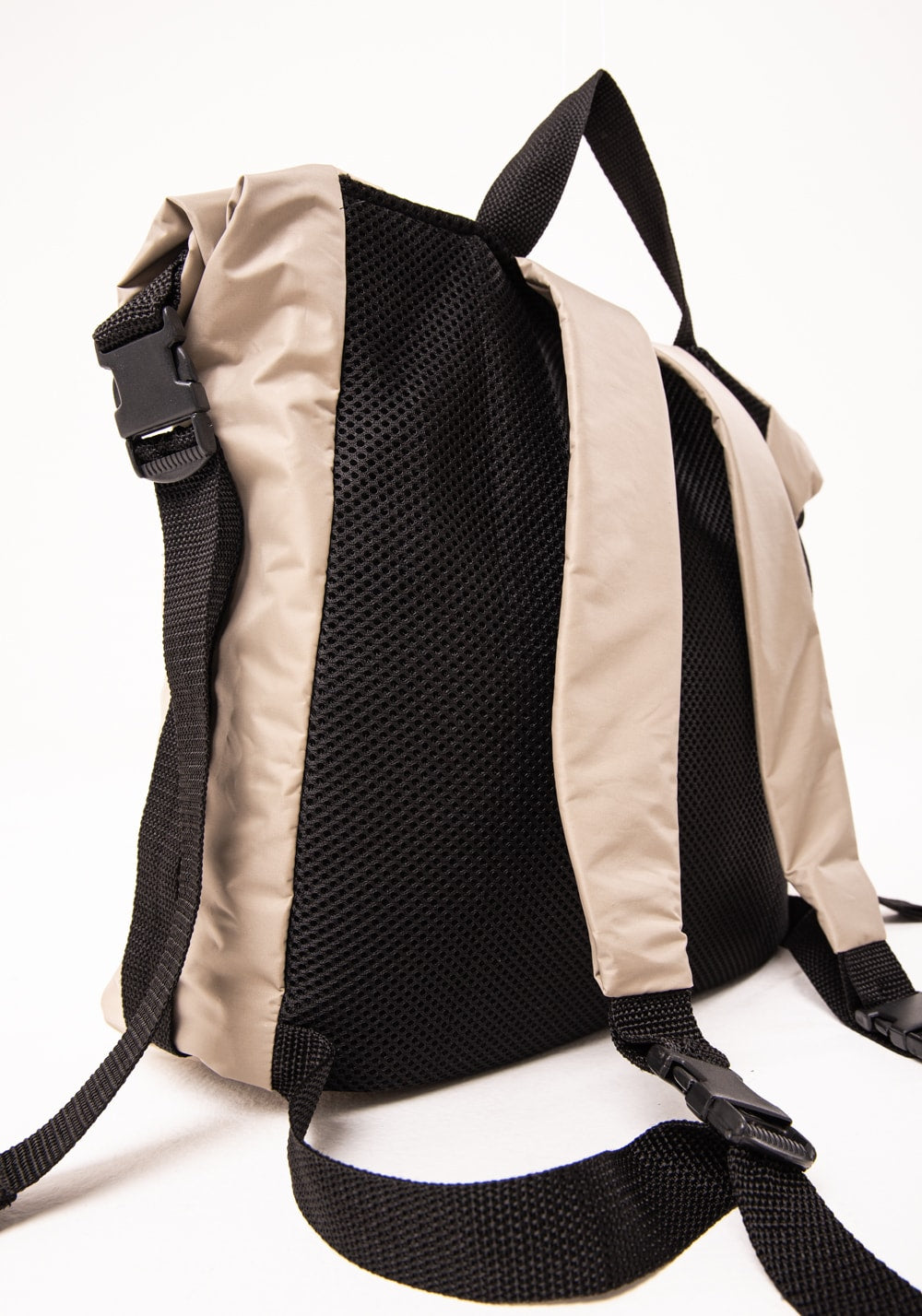 Mochila bege