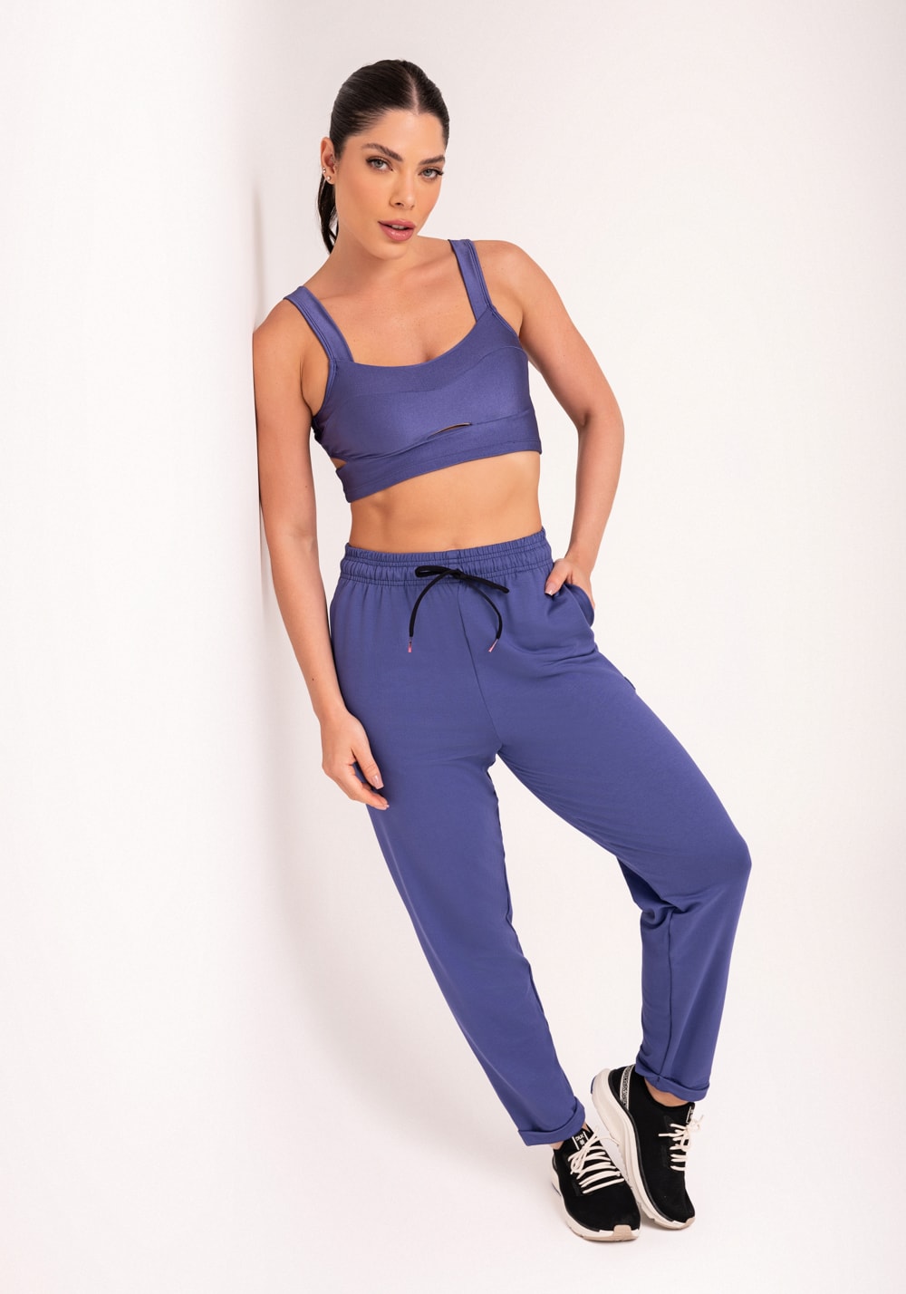 Calça jogger feminina azul moletinho flow