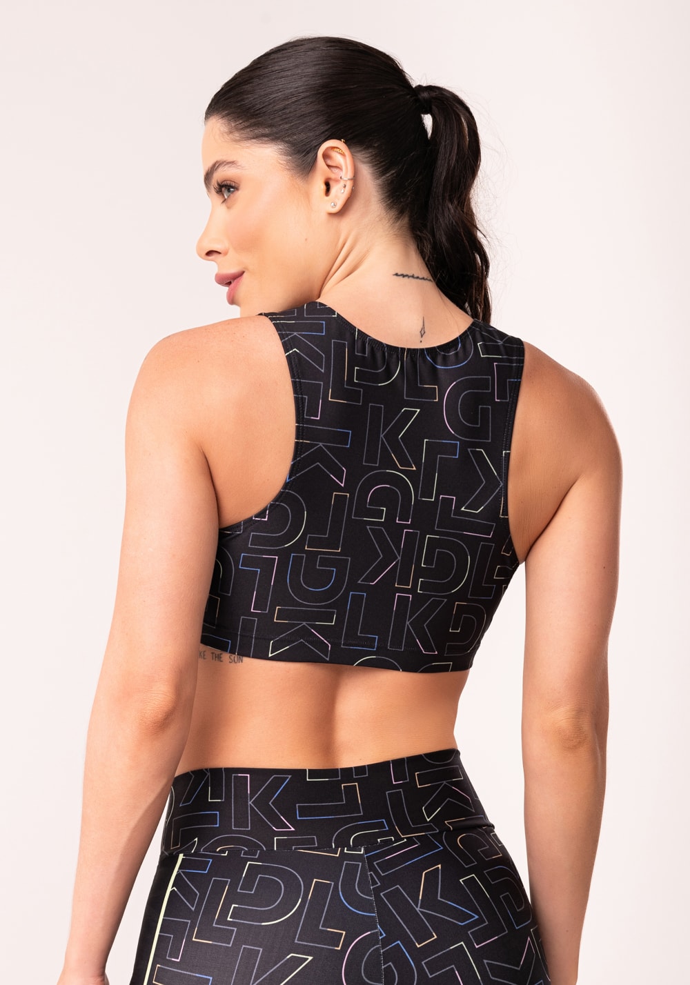 Top fitness feminino estampado logomania colorido printed