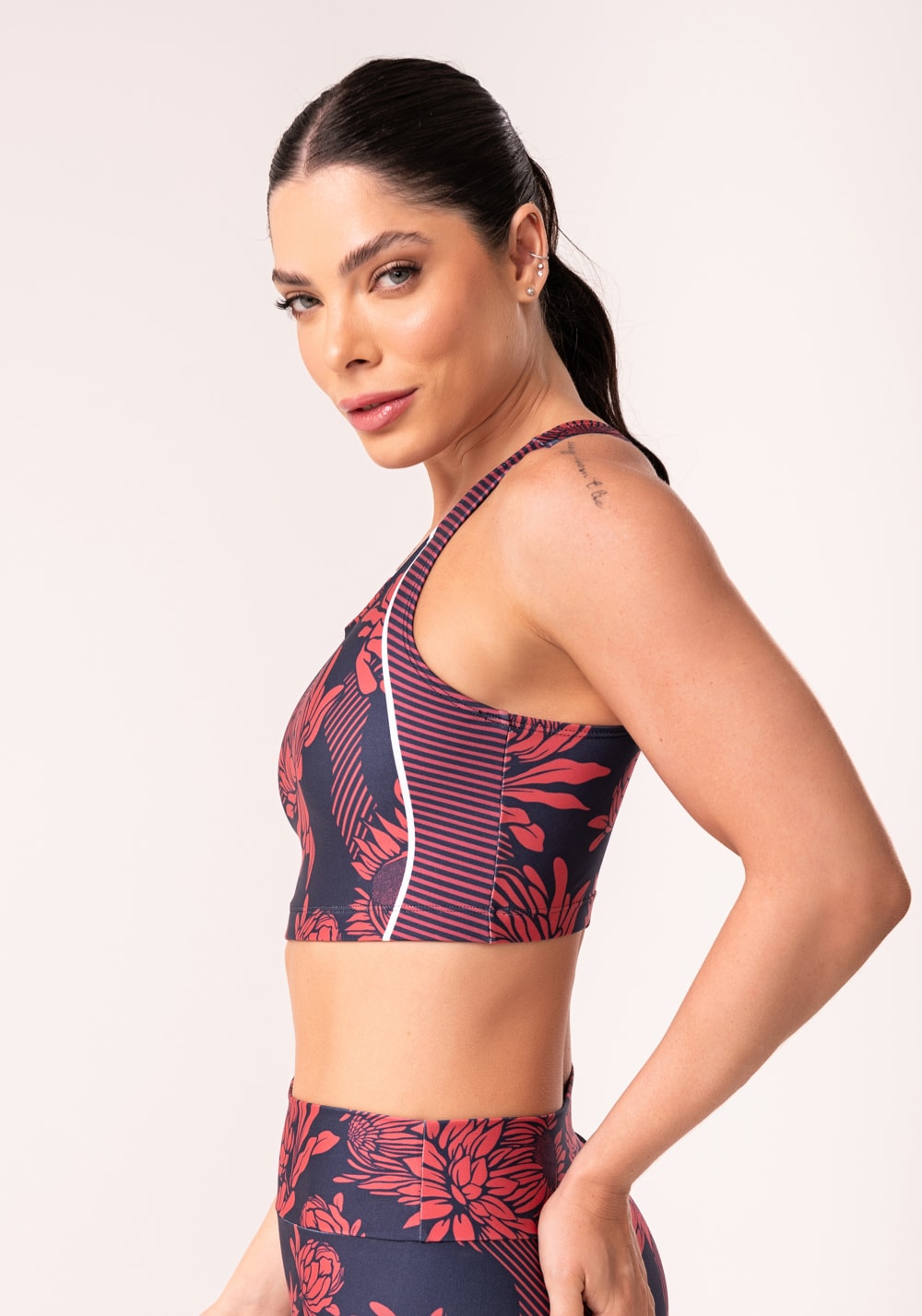 Top fitness feminino nadador floral monocromático printed