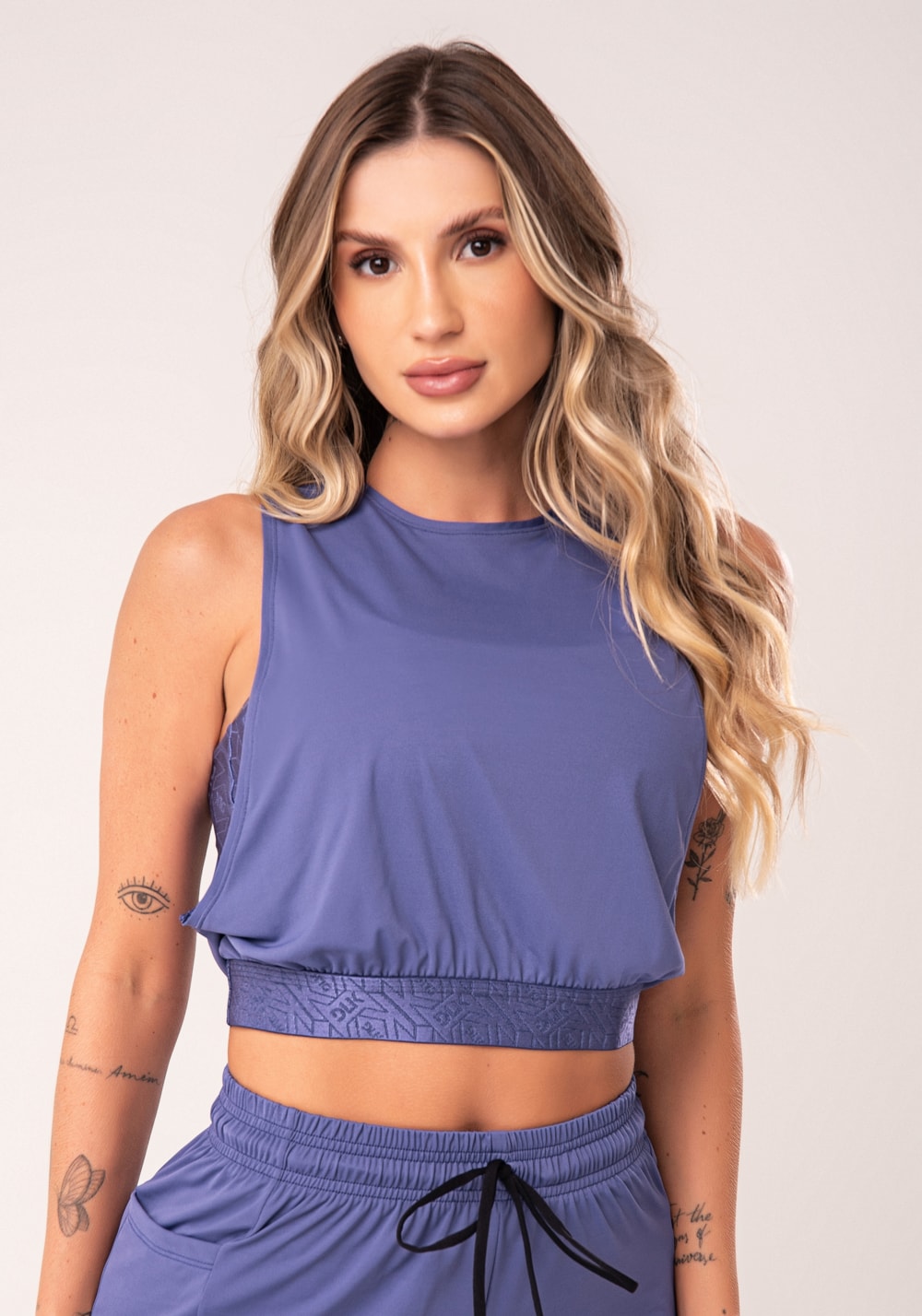 Cropped azul maxi cava com elástico flow
