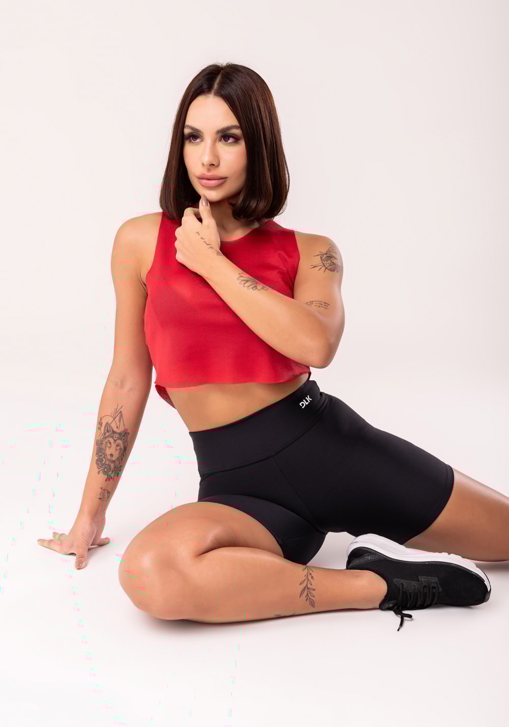 Cropped fitness feminino de tela vermelho