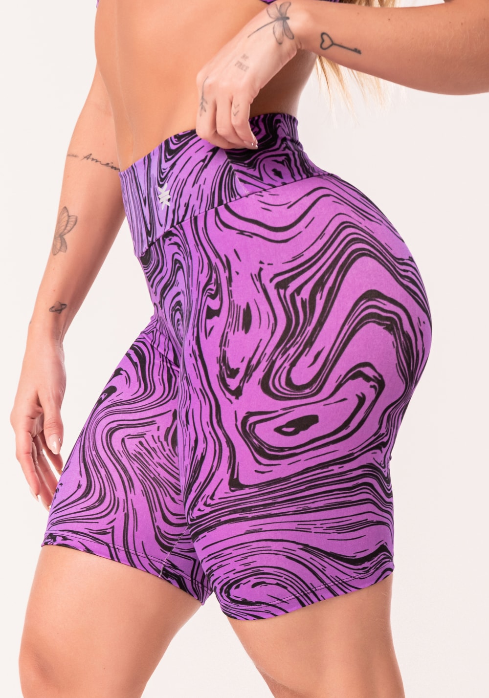 Bermuda fitness feminina rosa estampada abstract duo euphoria