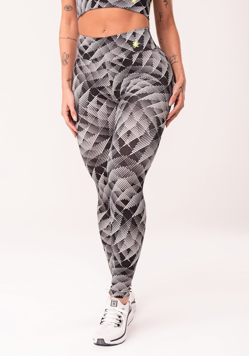 Legging fitness feminina cinza estampada abstract lines euphoria